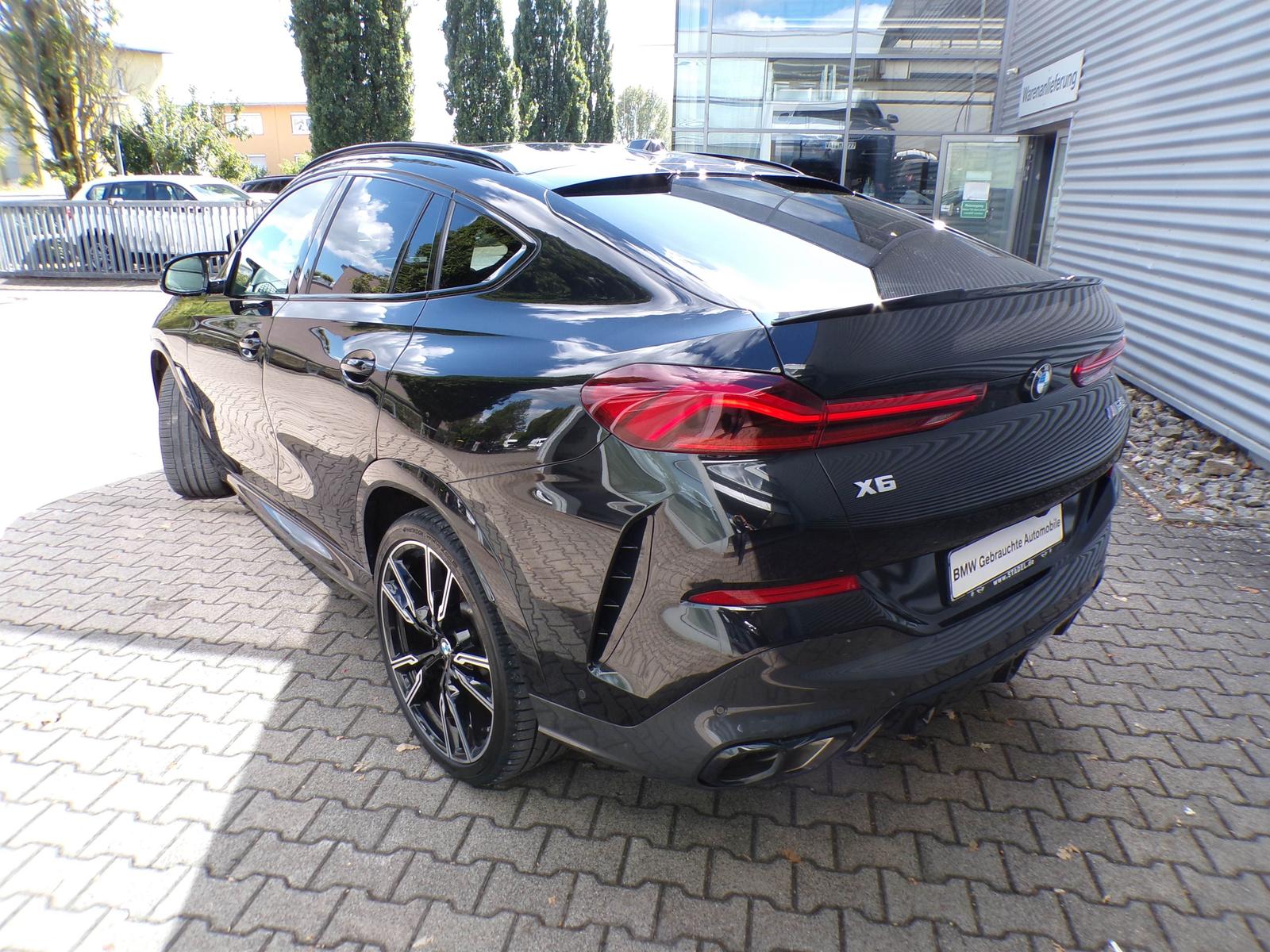 BMW X6 M60i xDrive Komfortsitze Pano SoftClos