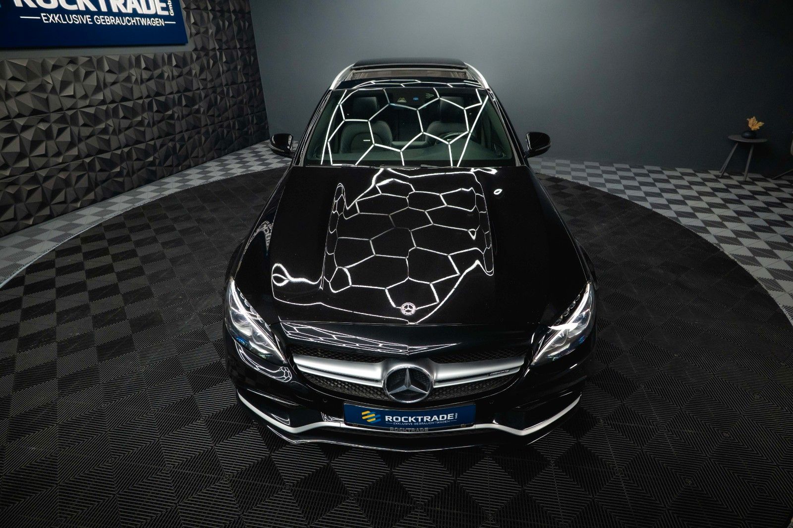 Fahrzeugabbildung Mercedes-Benz C 63 S T AMG Performance *Pano*Burmester*LED*