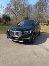 BMW X1 xDrive20i xLine Aut. LED.H&K.PANO.RFK.AHK. - BMW X1 aus 2020