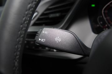 BMW 118 I M SPORT LEDVIRTUALNAVI