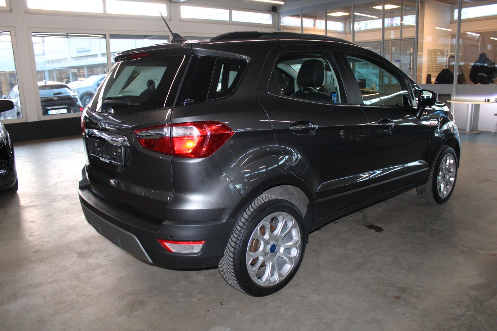 Fahrzeugabbildung Ford EcoSport Titanium LED B&O NAVI DAB Teilleder