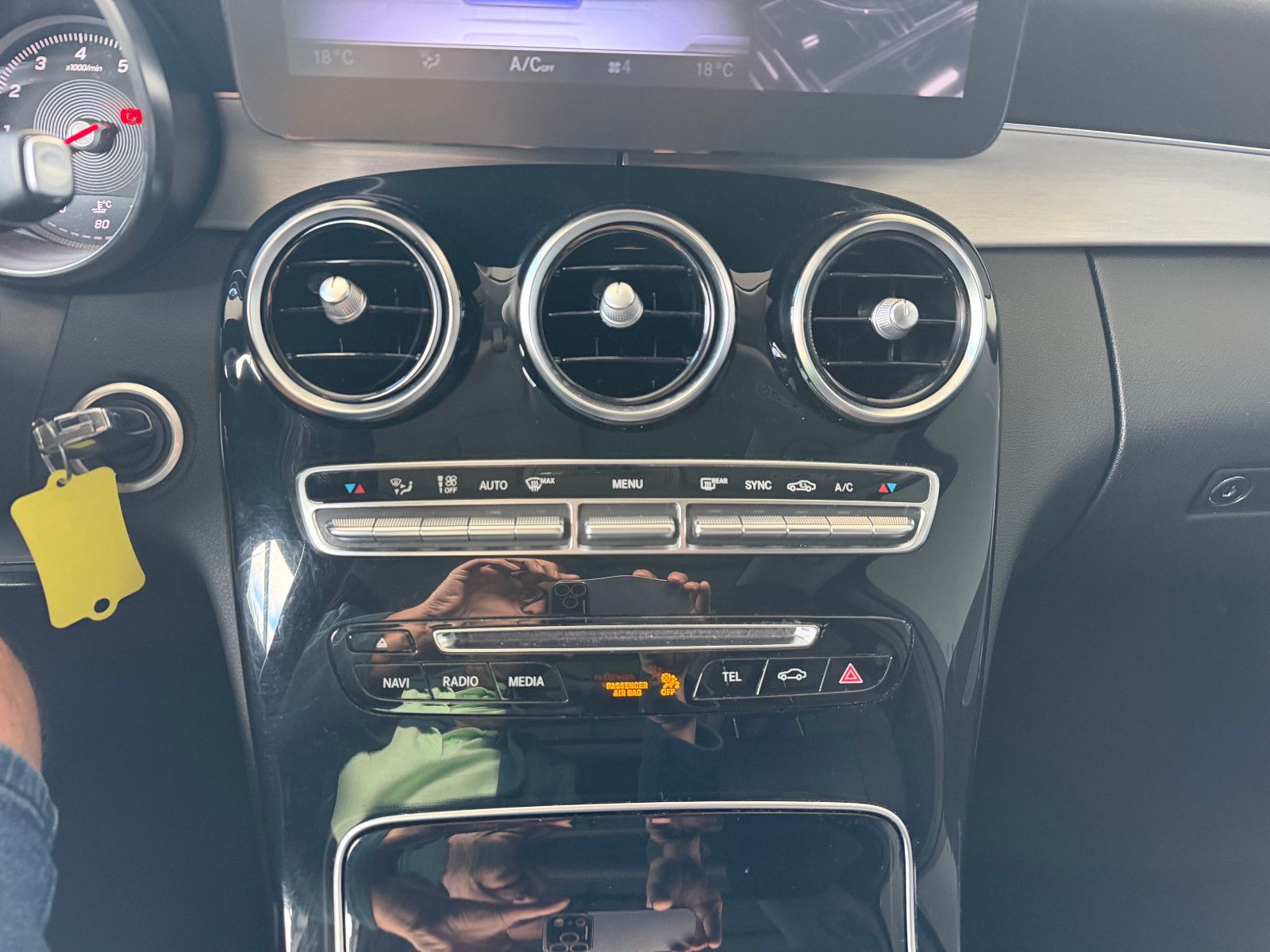 Mercedes-Benz C 200 T-Modell 4Matic Avantgarde — Bild 17