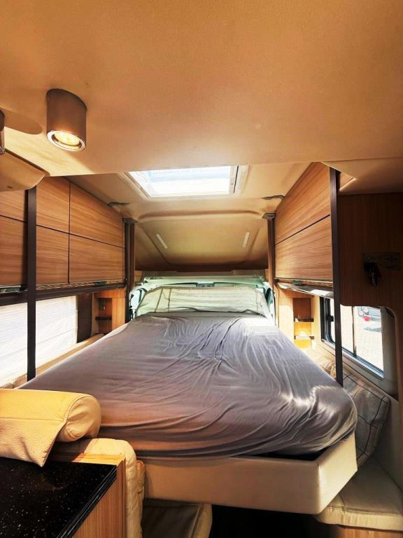 Fahrzeugabbildung Bürstner Ixeo IT 680 G HÄNDLER UND GEWERBE!