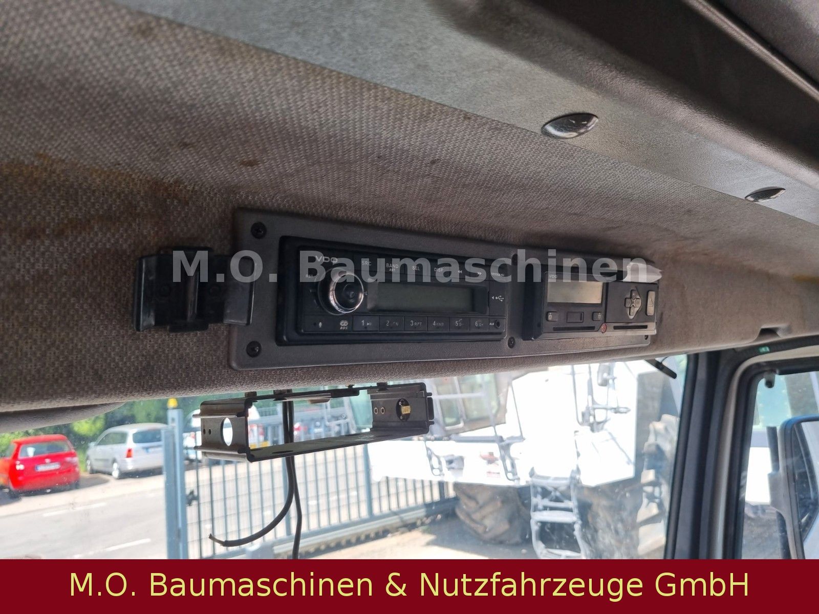 Fahrzeugabbildung Mercedes-Benz Vario 818 D / Euro 5  / Zöller Micro XL /