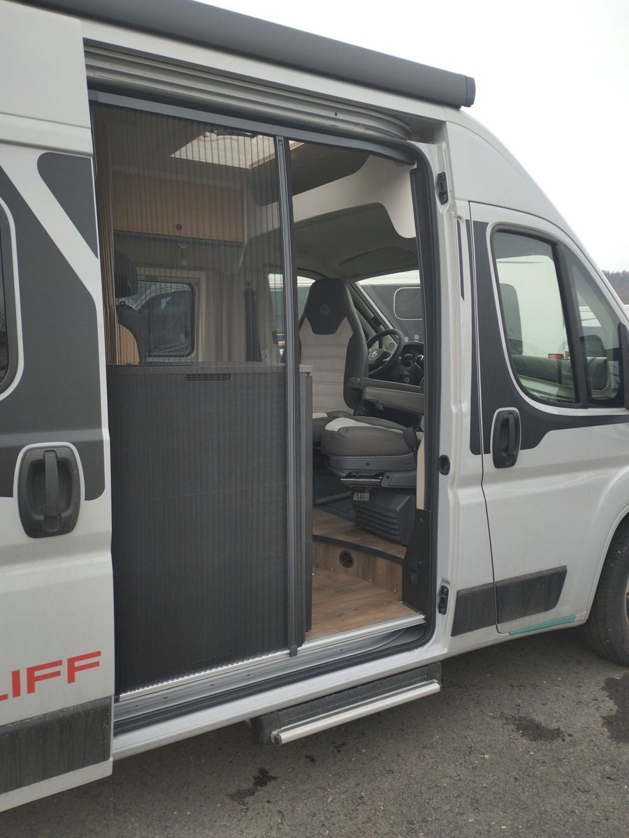 Fahrzeugabbildung Sunlight Adventure Cliff 602 Automatik, Dörr Edition, LTE