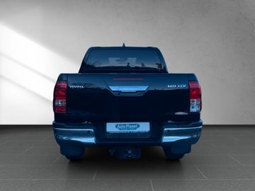 Toyota Hilux 2.4D 4x4 Double Cab Comfort *AHK*2xPDC*NAV