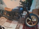 Honda CB 250 two fifty cafe racer - HONDA CAFE RACER CB