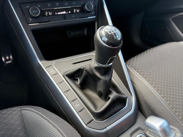 Polo Active 1.0 TSI Apple CarPlay Android Auto