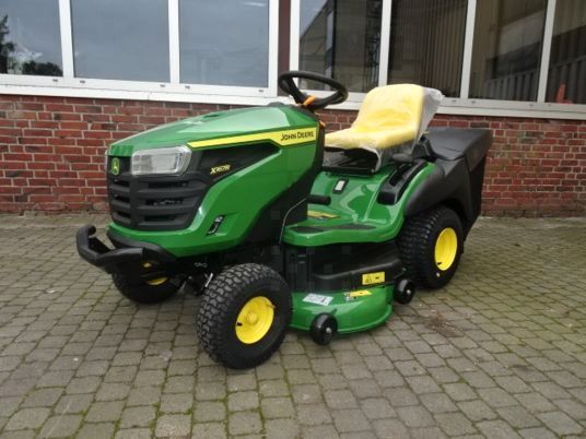 John Deere X167R