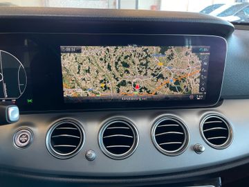 Mercedes-Benz E 350 d  *19%MwSt*ACC*AHK*LED*NAVI*WIDESCREEN*