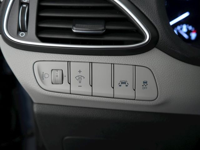 i30 SELECT+LED TAGFAHRLICHT+KLIMAANLAGE+ALARMANL