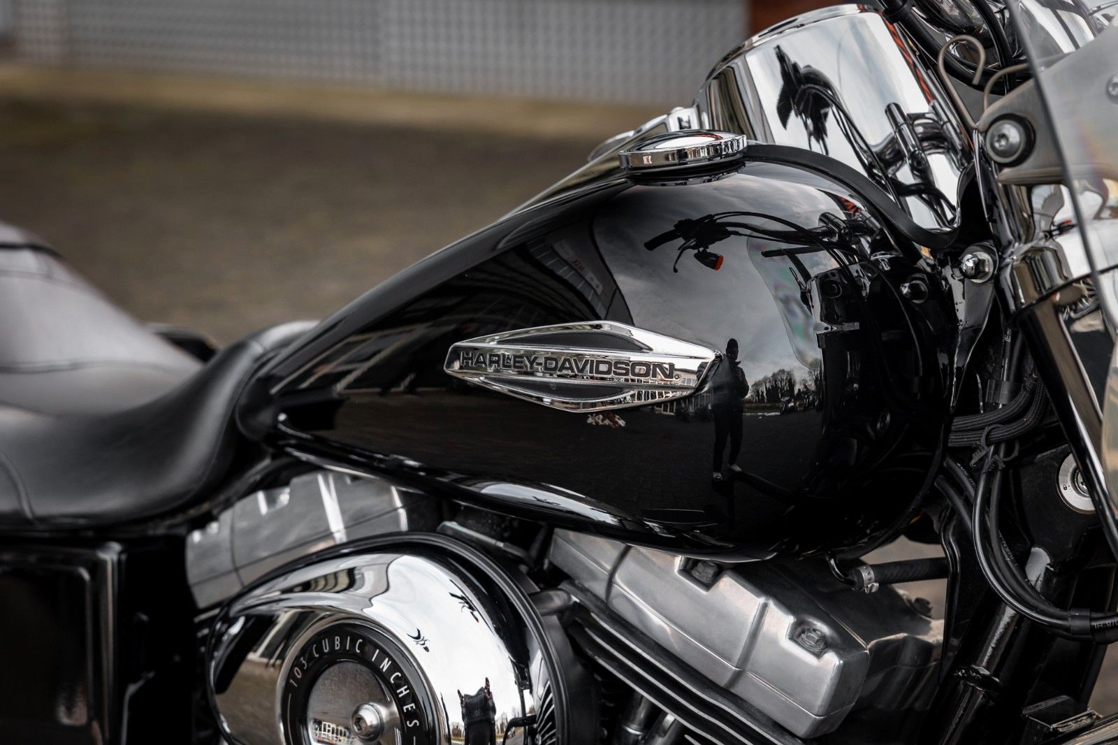 Fahrzeugabbildung Harley-Davidson FLD Dyna Switchback - Kesstech -