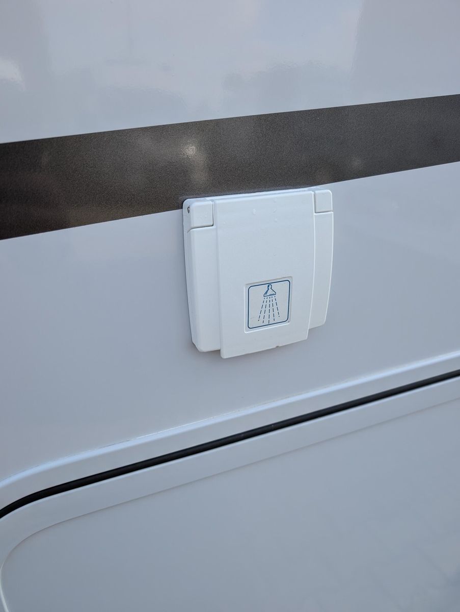 Fahrzeugabbildung Eura Mobil Integra Line IL 720 EB SAT, SOLAR, LUFTFEDERUNG