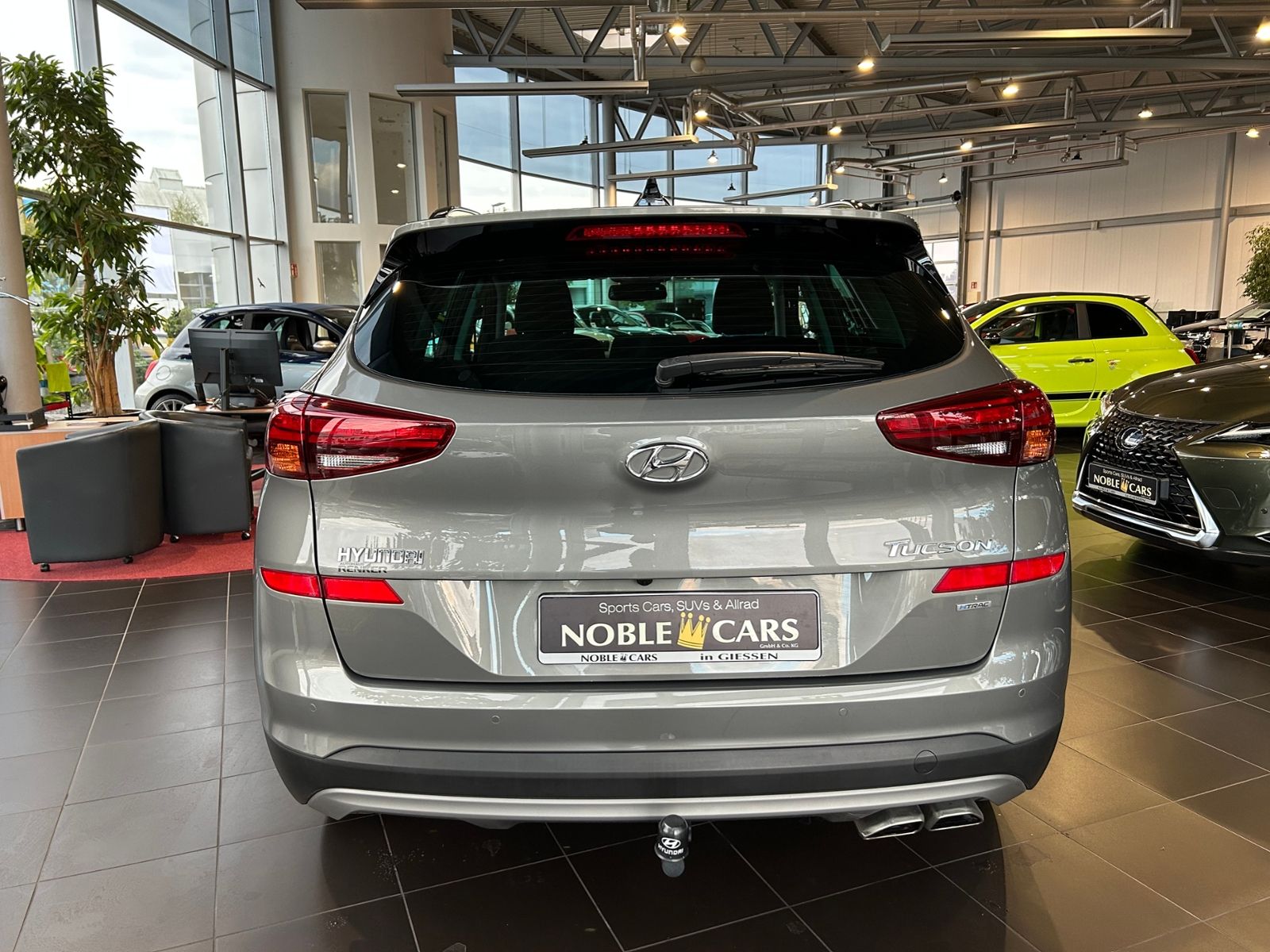 Fahrzeugabbildung Hyundai TUCSON Premium 4WD PANO AHK LED NAVI