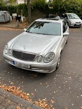 Mercedes-Benz Mercedes E270 top! - Mercedes-Benz E 270 aus 2003