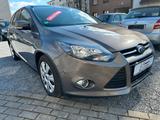 Ford Focus Turnier Titanium - Ford Focus Gebrauchtwagen in Aachen