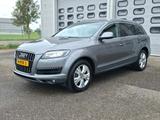 Audi Q7 TDI 4.2 V8 Quattro Pro line - Audi Q7 aus 2011: Line