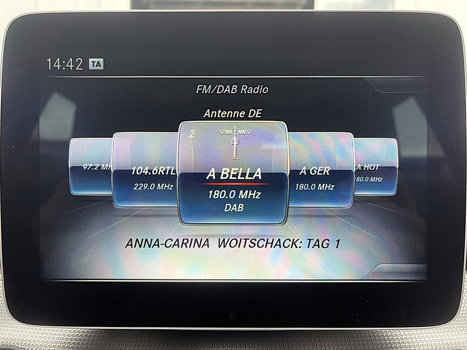 Mercedes-Benz GLA 7G-DCT Urban LED NAVI PANO SHZ PDC, миниатюра 27
