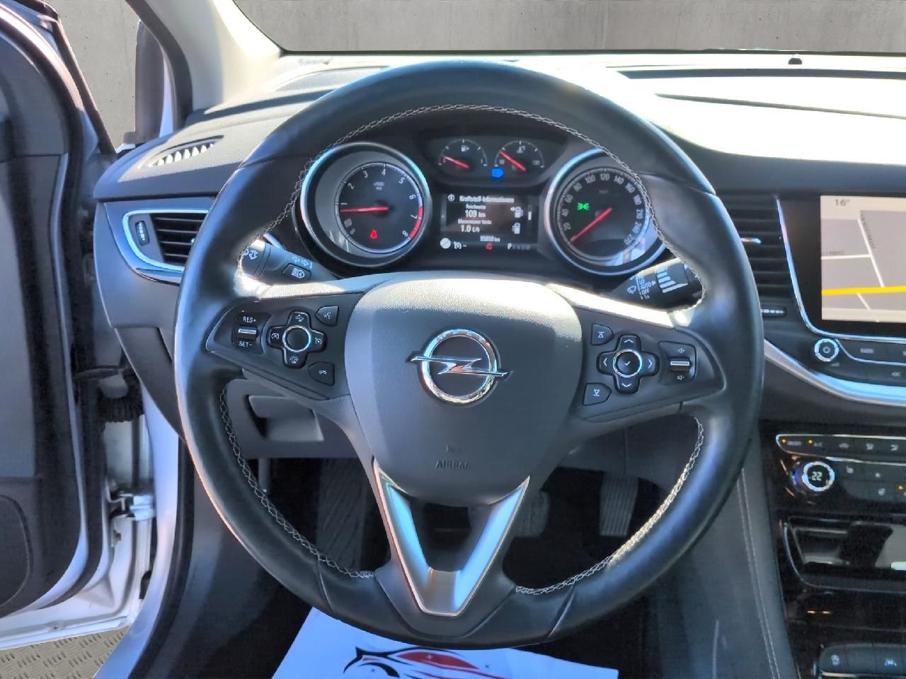 Fahrzeugabbildung Opel Astra ST Innovation Automatik AHZV-Privatverkauf