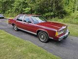 Ford 1989 Ford Crown Victoria im Top Zustand mi... - Ford Crown mit Benzin-Antrieb