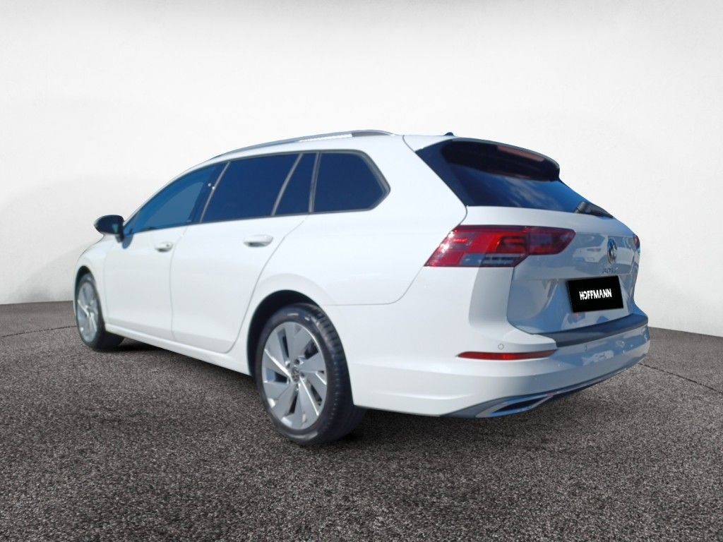 Fahrzeugabbildung Volkswagen Golf Variant 2.0 TDI SCR Life Navi, AHZV, ACC