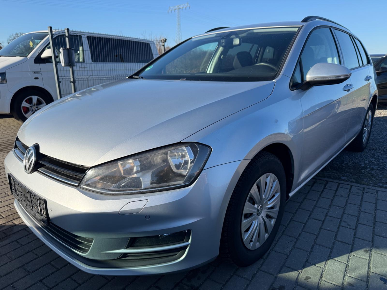 Volkswagen Golf VII Diesel TDI 110 PS TÜV bis Nov. 2027 !