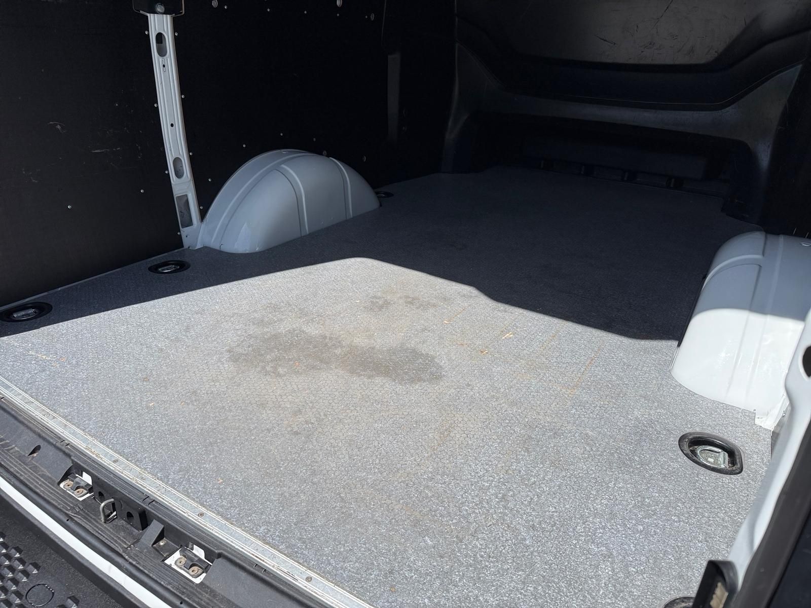 Fahrzeugabbildung Iveco Daily 35S18HA8 CRV/P Multicab