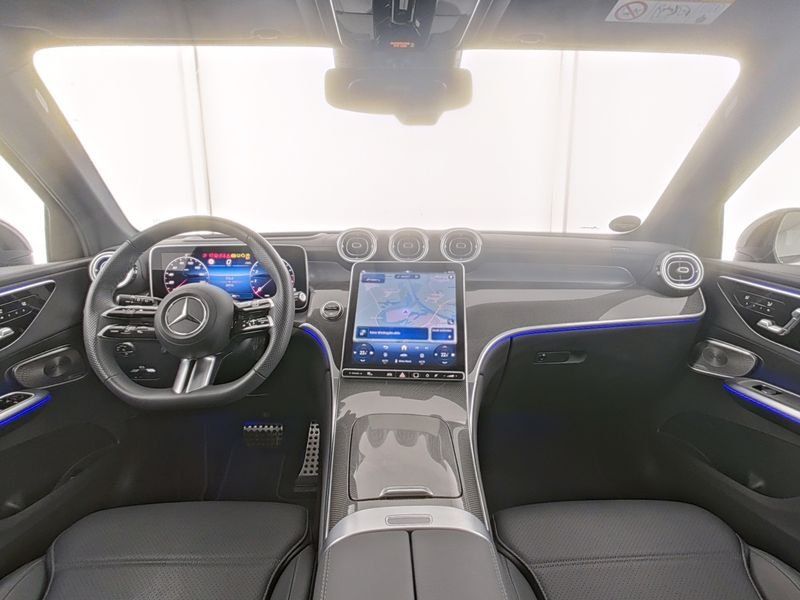 Fahrzeugabbildung Mercedes-Benz GLC 300 AMG*FULL*HEAD-UP*BURMESTER*AHK*SITZKLIMA
