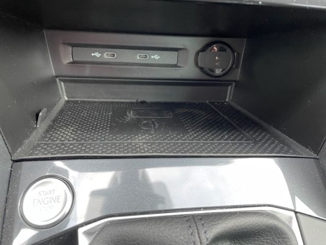 Tiguan 1.5 TSI NAVI LED 19 Zoll Business Premium
