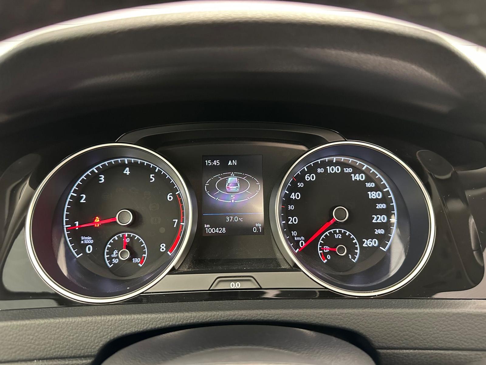 Volkswagen Golf VII Variant 1.4 TSI Highline Kamera Pano 