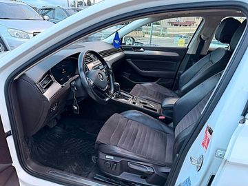 Volkswagen Passat - 9