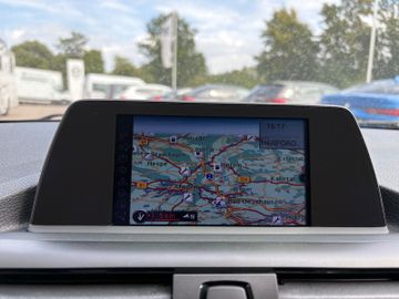 Fahrzeugabbildung BMW 116i Lim Aut. Navi Sport Line GSD PDC MFL Xenon