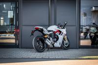 Ducati SuperSport 950 S +++4823 km+++HU neu++++