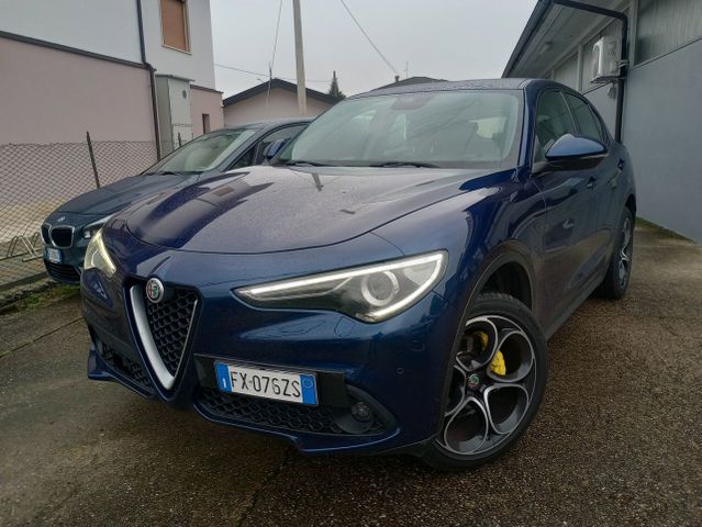 Alfa Romeo Stelvio 2.2 Turbodiesel 210 CV AT8 Q4