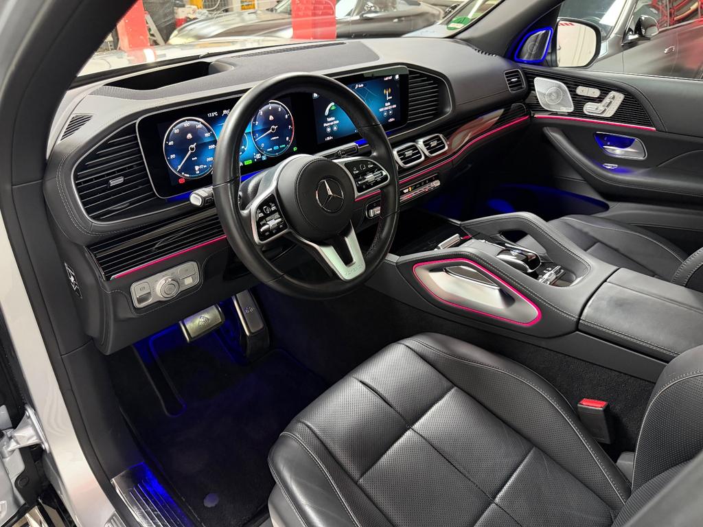 Mercedes-Benz GLS 600