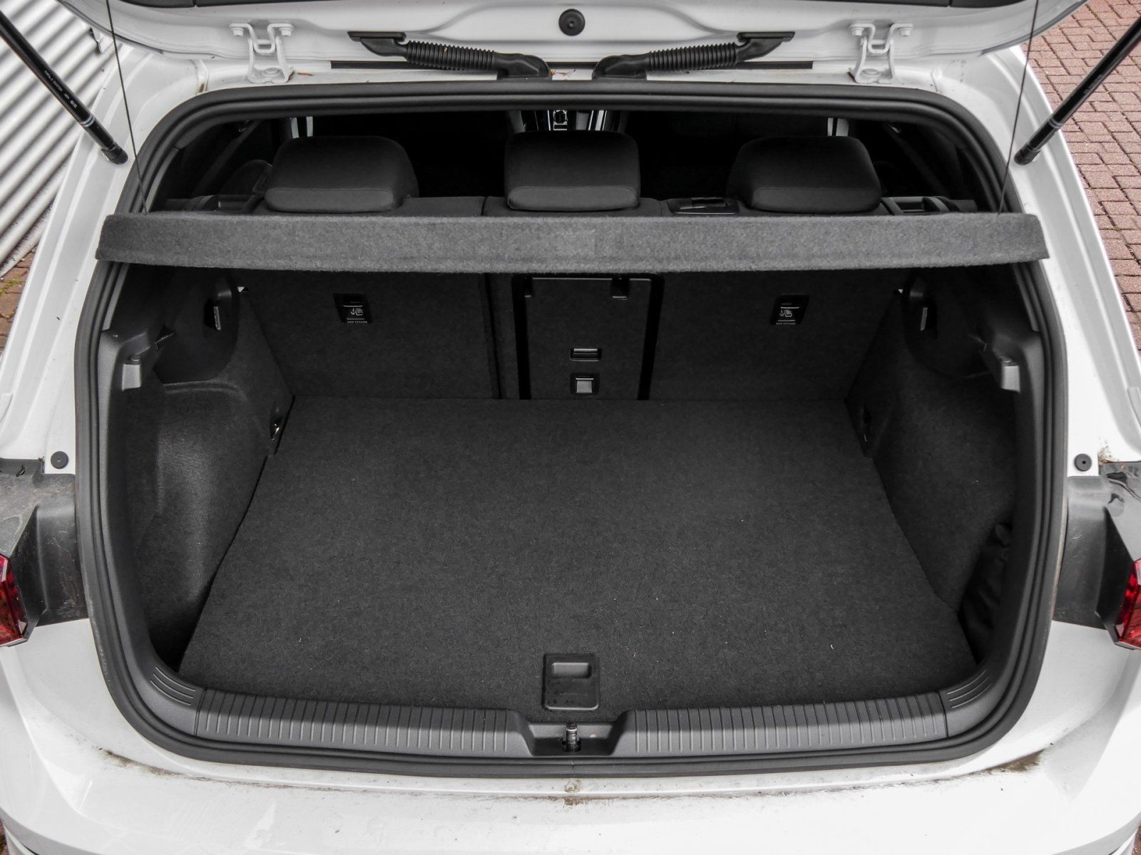 Volkswagen Golf - Bild 17