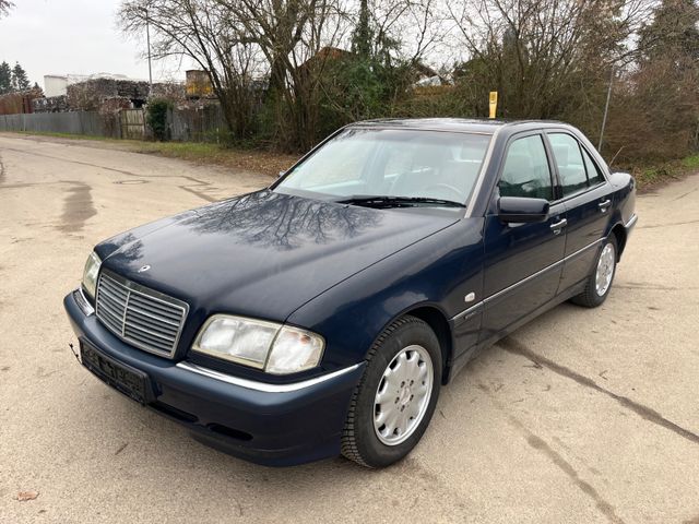 Mercedes-Benz C 180 Elegance