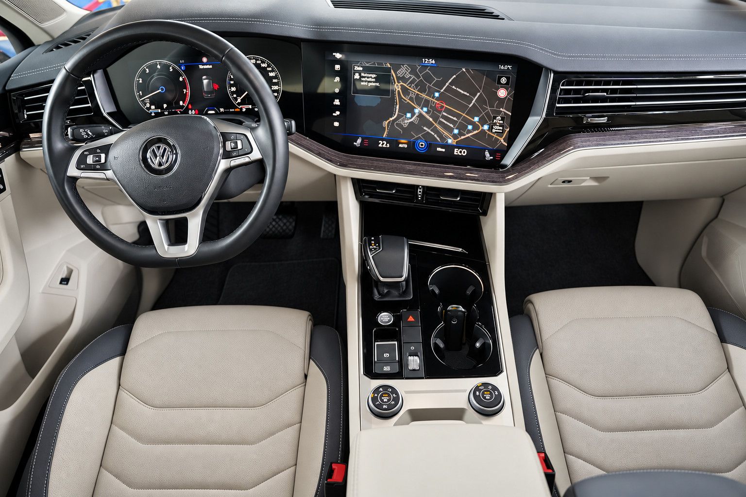 Fahrzeugabbildung Volkswagen Touareg Elegance 4Motion *InnovisionCockpit*LED