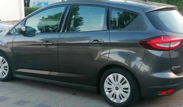 Ford C-Max 1,0 EcoBoost 92kW Cool & Connect Cool ...