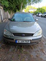 Ford Mondeo 2.0 Ghia Autom. Turnier - Ford Mondeo aus 2003: Ghia