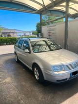 Volkswagen VW Bora Variant 2.0 - VW Passat Variant von 2000