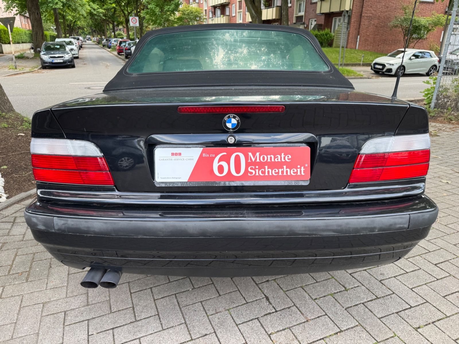 Fahrzeugabbildung BMW 320