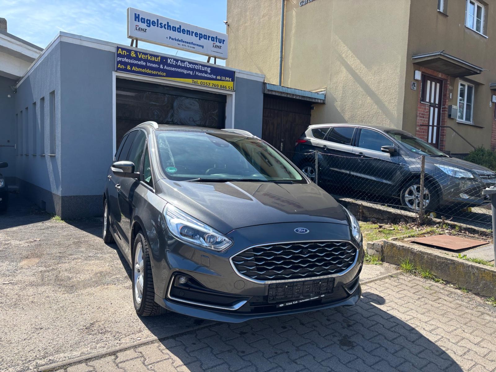 Ford Galaxy Titanium