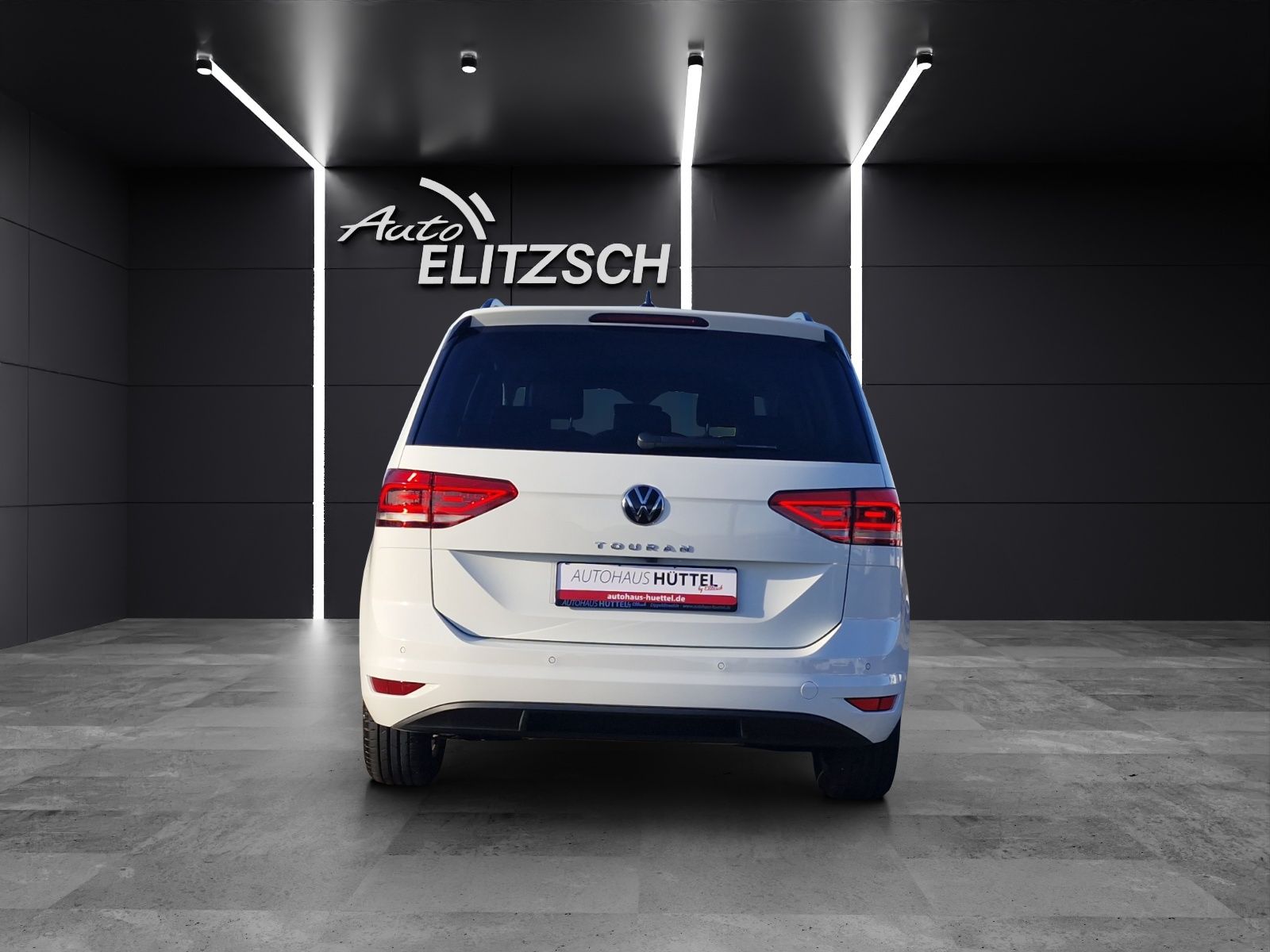 Fahrzeugabbildung Volkswagen Touran Comfortline BMT/Start-Stopp RFK ACC SH