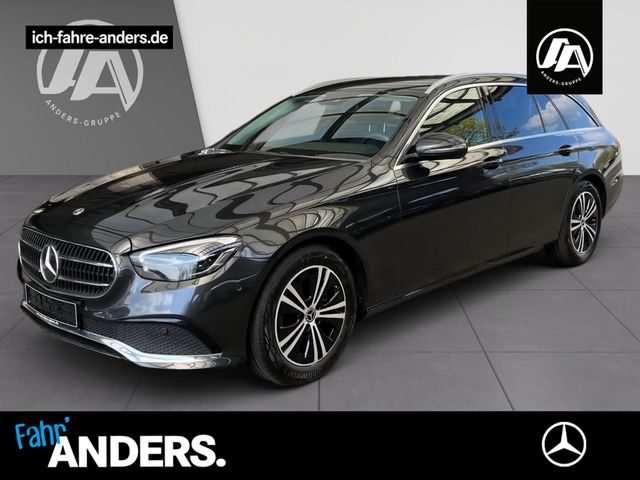 MERCEDES-BENZ E 220 d T Avantgarde+AHK+Kamera+LED+Navi+PDC+SHZ