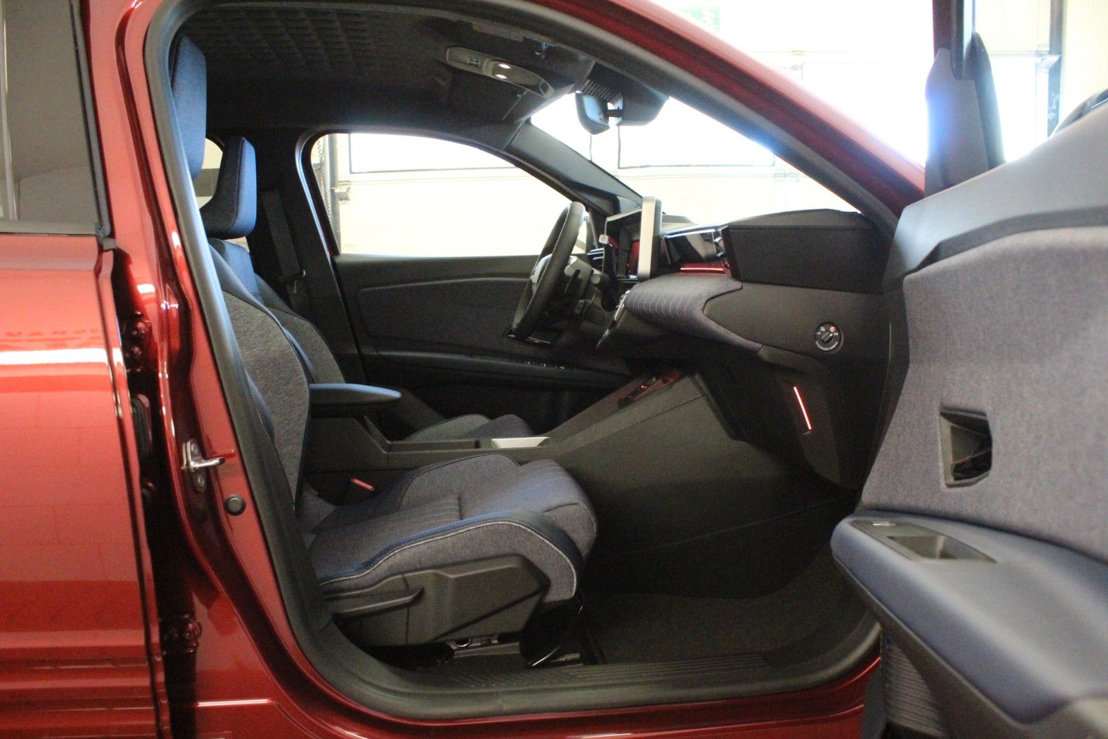 Fahrzeugabbildung Renault R 4 150 Comfort Range Techno*Winterpaket*