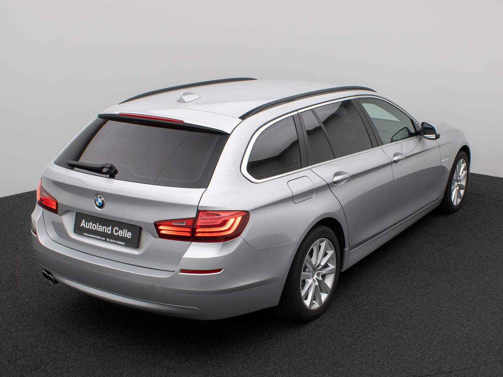 Fahrzeugabbildung BMW 525d NaviPro Fernlichtassist PDC Leder AdapLicht