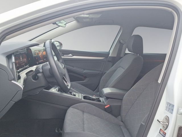 Golf VIII Variant 1.5TSI Life, Navi, Kamera, Bus