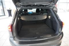 Fahrzeugabbildung Ford Focus Turnier 1.0 ST-LINE X NAVI/LED/KAMERA/DAB+