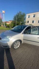Ford Fiesta 1.6 TDCi mit Tüv - Ford Fiesta aus 2005 mit Diesel-Antrieb